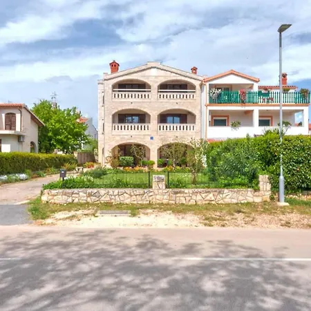 Apartmán First-class Gaspar 3 Near The *
